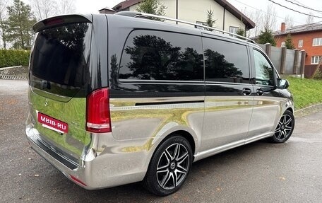 Mercedes-Benz V-Класс, 2018 год, 6 500 000 рублей, 4 фотография