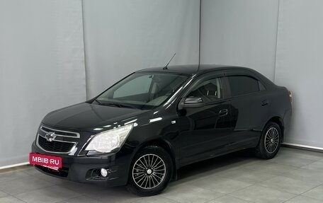 Chevrolet Cobalt II, 2014 год, 651 000 рублей, 2 фотография