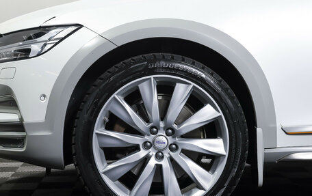 Volvo V90 Cross Country I рестайлинг, 2018 год, 2 690 000 рублей, 34 фотография