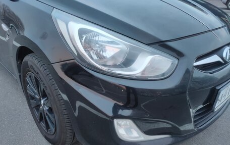 Hyundai Solaris II рестайлинг, 2013 год, 740 000 рублей, 4 фотография