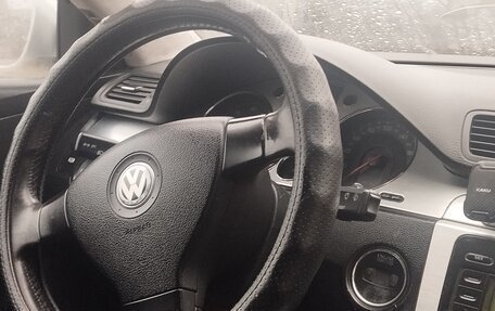 Volkswagen Passat B6, 2005 год, 550 000 рублей, 7 фотография