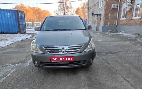 Nissan Presage II, 2004 год, 520 000 рублей, 1 фотография