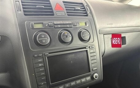 Volkswagen Touran III, 2005 год, 549 000 рублей, 14 фотография