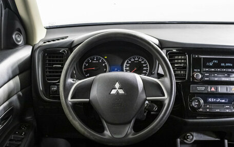 Mitsubishi Outlander III рестайлинг 3, 2012 год, 1 098 000 рублей, 10 фотография
