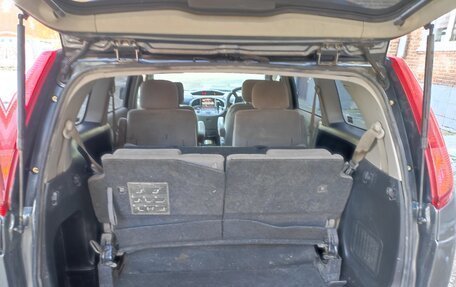 Nissan Presage II, 2004 год, 520 000 рублей, 11 фотография