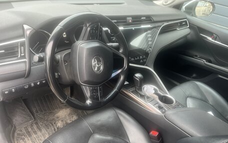 Toyota Camry, 2020 год, 3 500 000 рублей, 4 фотография