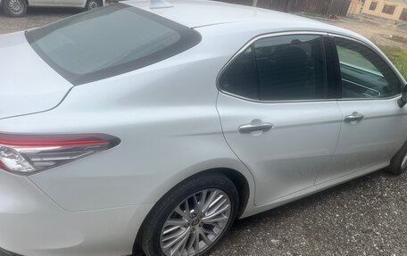 Toyota Camry, 2020 год, 3 500 000 рублей, 3 фотография