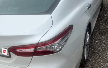 Toyota Camry, 2020 год, 3 500 000 рублей, 2 фотография