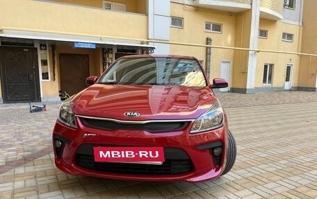 KIA Rio IV, 2017 год, 1 430 000 рублей, 2 фотография