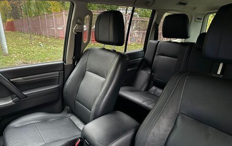 Mitsubishi Pajero IV, 2012 год, 2 090 000 рублей, 19 фотография