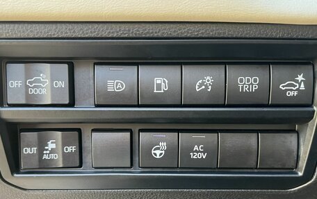 Toyota Tundra, 2023 год, 8 800 000 рублей, 21 фотография