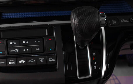 Honda Stepwgn IV, 2017 год, 2 459 000 рублей, 16 фотография