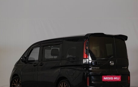 Honda Stepwgn IV, 2017 год, 2 459 000 рублей, 7 фотография