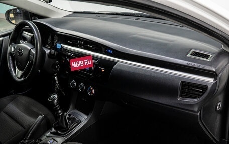 Toyota Corolla, 2013 год, 1 099 000 рублей, 15 фотография