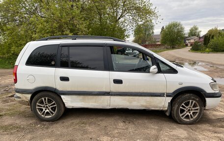 Opel Zafira A рестайлинг, 2000 год, 200 000 рублей, 8 фотография