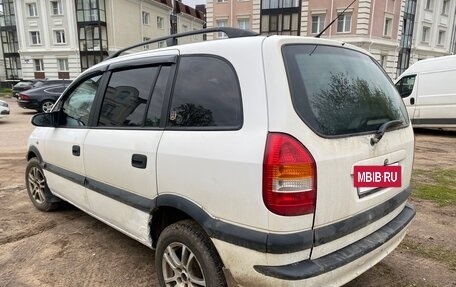 Opel Zafira A рестайлинг, 2000 год, 200 000 рублей, 5 фотография