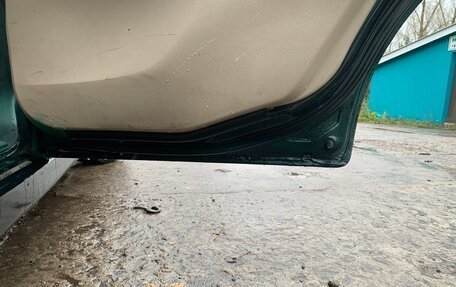 Mitsubishi Galant VIII, 2001 год, 400 000 рублей, 18 фотография