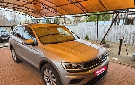 Volkswagen Tiguan II, 2019 год, 3 100 000 рублей, 10 фотография