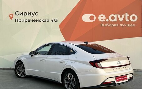 Hyundai Sonata VIII, 2019 год, 1 950 000 рублей, 4 фотография