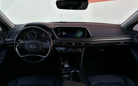 Hyundai Sonata VIII, 2019 год, 1 950 000 рублей, 7 фотография