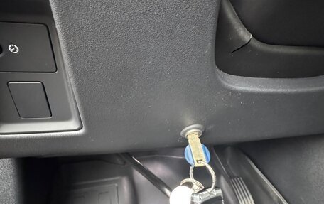 Land Rover Defender II, 2022 год, 8 300 000 рублей, 15 фотография