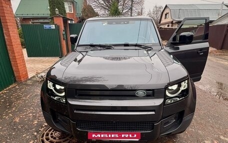 Land Rover Defender II, 2022 год, 8 300 000 рублей, 17 фотография