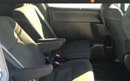 Toyota Esquire I, 2015 год, 2 200 000 рублей, 6 фотография