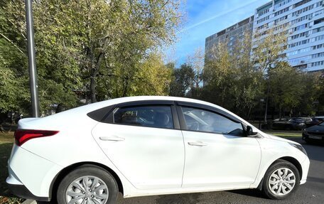 Hyundai Solaris II рестайлинг, 2020 год, 1 050 000 рублей, 5 фотография