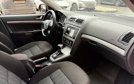 Skoda Octavia, 2011 год, 820 000 рублей, 10 фотография