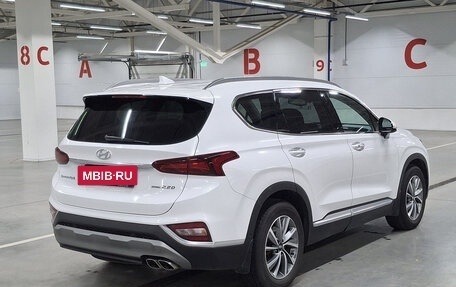 Hyundai Santa Fe IV, 2018 год, 3 000 000 рублей, 6 фотография