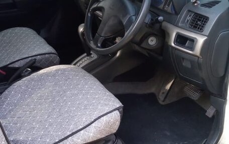 Mitsubishi Pajero iO, 1998 год, 350 000 рублей, 9 фотография