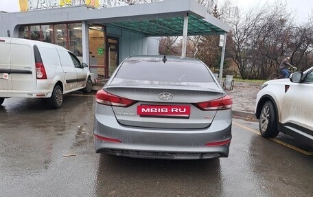 Hyundai Avante, 2017 год, 1 300 000 рублей, 5 фотография