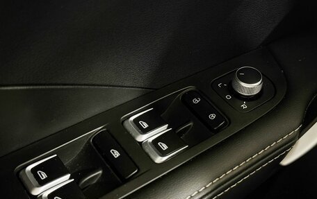 Geely Coolray I, 2022 год, 1 825 000 рублей, 10 фотография