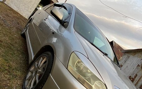 Toyota Ipsum II, 2003 год, 1 050 000 рублей, 3 фотография