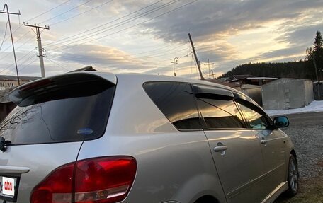 Toyota Ipsum II, 2003 год, 1 050 000 рублей, 7 фотография