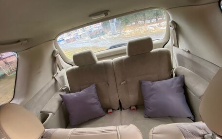 Toyota Ipsum II, 2003 год, 1 050 000 рублей, 8 фотография