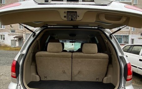 Toyota Ipsum II, 2003 год, 1 050 000 рублей, 14 фотография