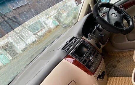 Toyota Ipsum II, 2003 год, 1 050 000 рублей, 29 фотография