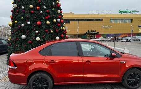 Volkswagen Polo VI (EU Market), 2016 год, 890 000 рублей, 2 фотография