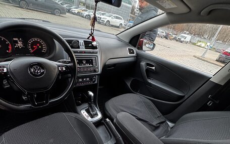 Volkswagen Polo VI (EU Market), 2016 год, 890 000 рублей, 5 фотография