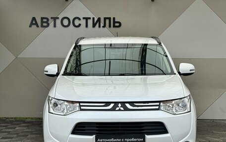 Mitsubishi Outlander III рестайлинг 3, 2013 год, 1 349 000 рублей, 2 фотография