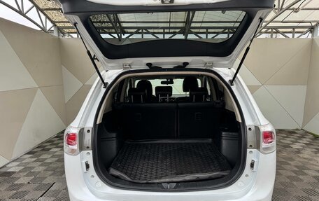 Mitsubishi Outlander III рестайлинг 3, 2013 год, 1 349 000 рублей, 8 фотография