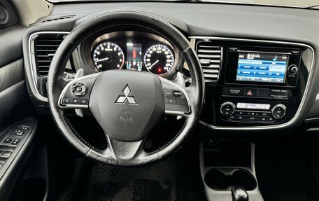 Mitsubishi Outlander III рестайлинг 3, 2013 год, 1 349 000 рублей, 12 фотография