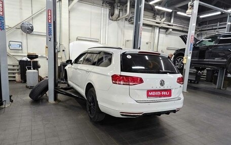 Volkswagen Passat B8 рестайлинг, 2015 год, 1 600 000 рублей, 1 фотография