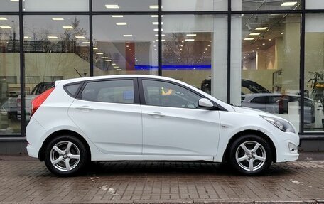 Hyundai Solaris II рестайлинг, 2015 год, 940 000 рублей, 4 фотография