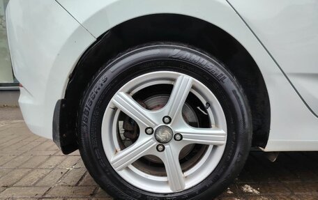 Hyundai Solaris II рестайлинг, 2015 год, 940 000 рублей, 13 фотография