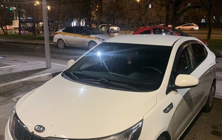 KIA Rio III рестайлинг, 2013 год, 850 000 рублей, 6 фотография