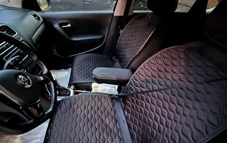 Volkswagen Polo VI (EU Market), 2017 год, 1 000 000 рублей, 5 фотография