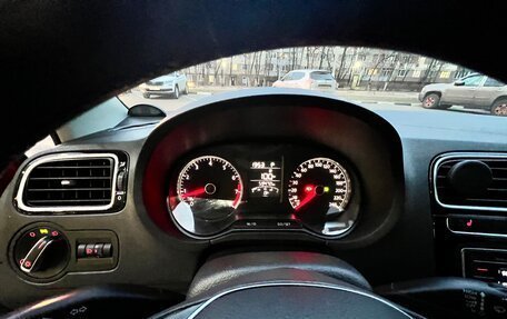 Volkswagen Polo VI (EU Market), 2017 год, 1 000 000 рублей, 6 фотография