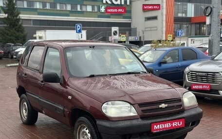 Chevrolet Niva I рестайлинг, 2003 год, 175 000 рублей, 1 фотография